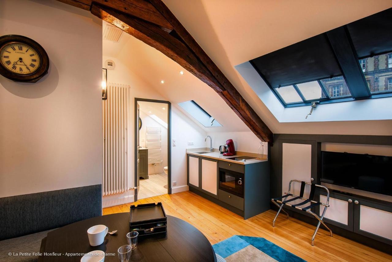 オンフルール La Petite Folie Bed & Breakfast エクステリア 写真